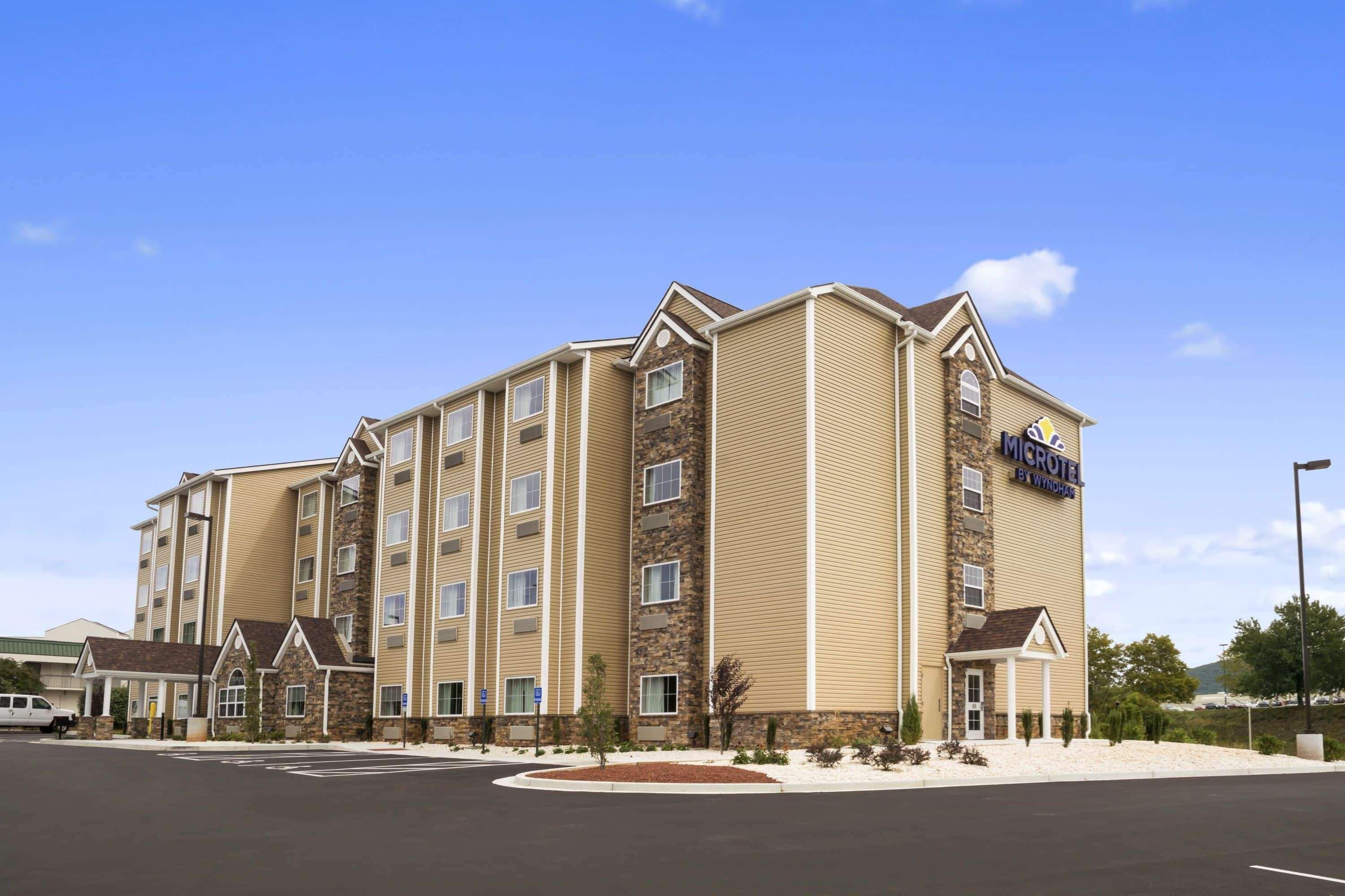 Microtel Inn & Suites By Wyndham Lynchburg Exteriör bild